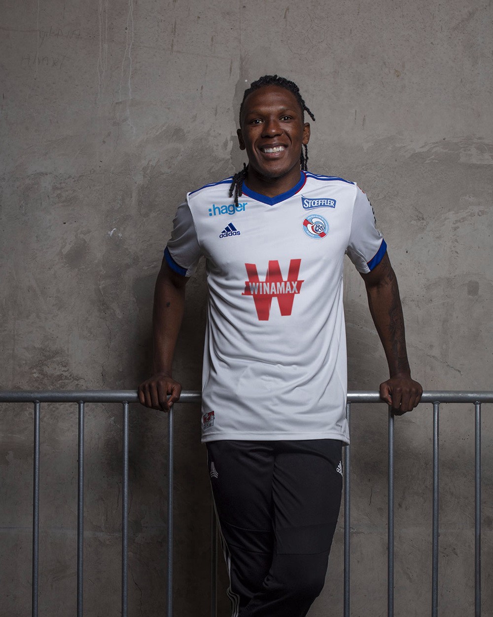 爱游戏中国官网-斯特拉斯堡客场拿下来追溯阳