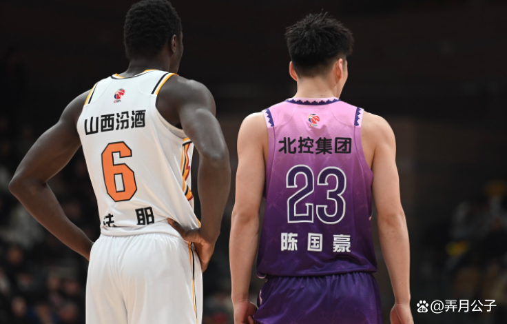 惊险一幕!球队逆转战局惊喜 惊险一幕!球队逆转战局惊喜