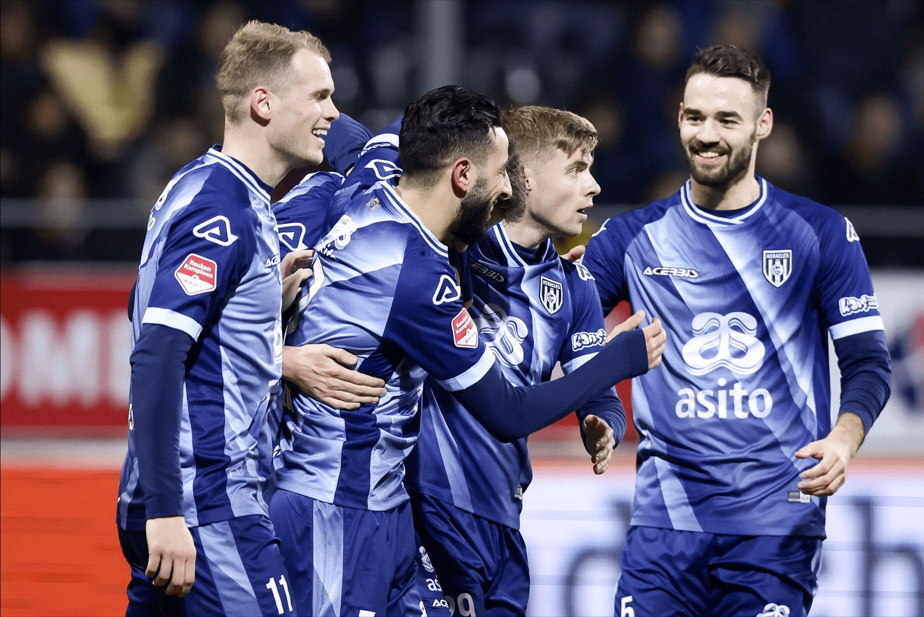 包含荷兰实现回归胜利,晋级下一轮的词条 包含荷兰实现回归胜利,晋级下一轮的词条