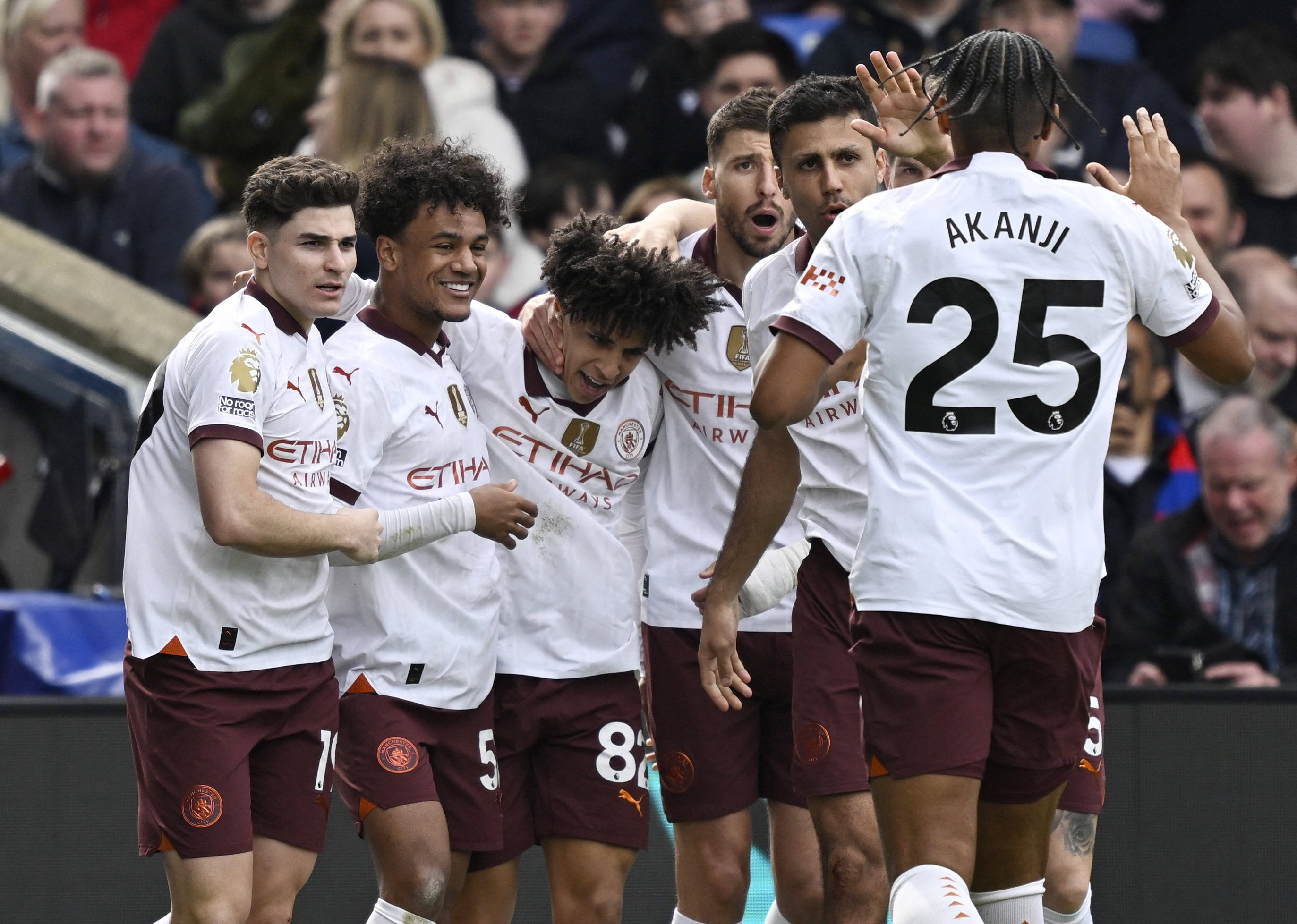 包含非洲俱乐部杯：大陆豪门实力对决的词条