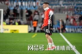 爱游戏入口-包含富勒姆在硬仗中告捷，河床新星秀实力的词条