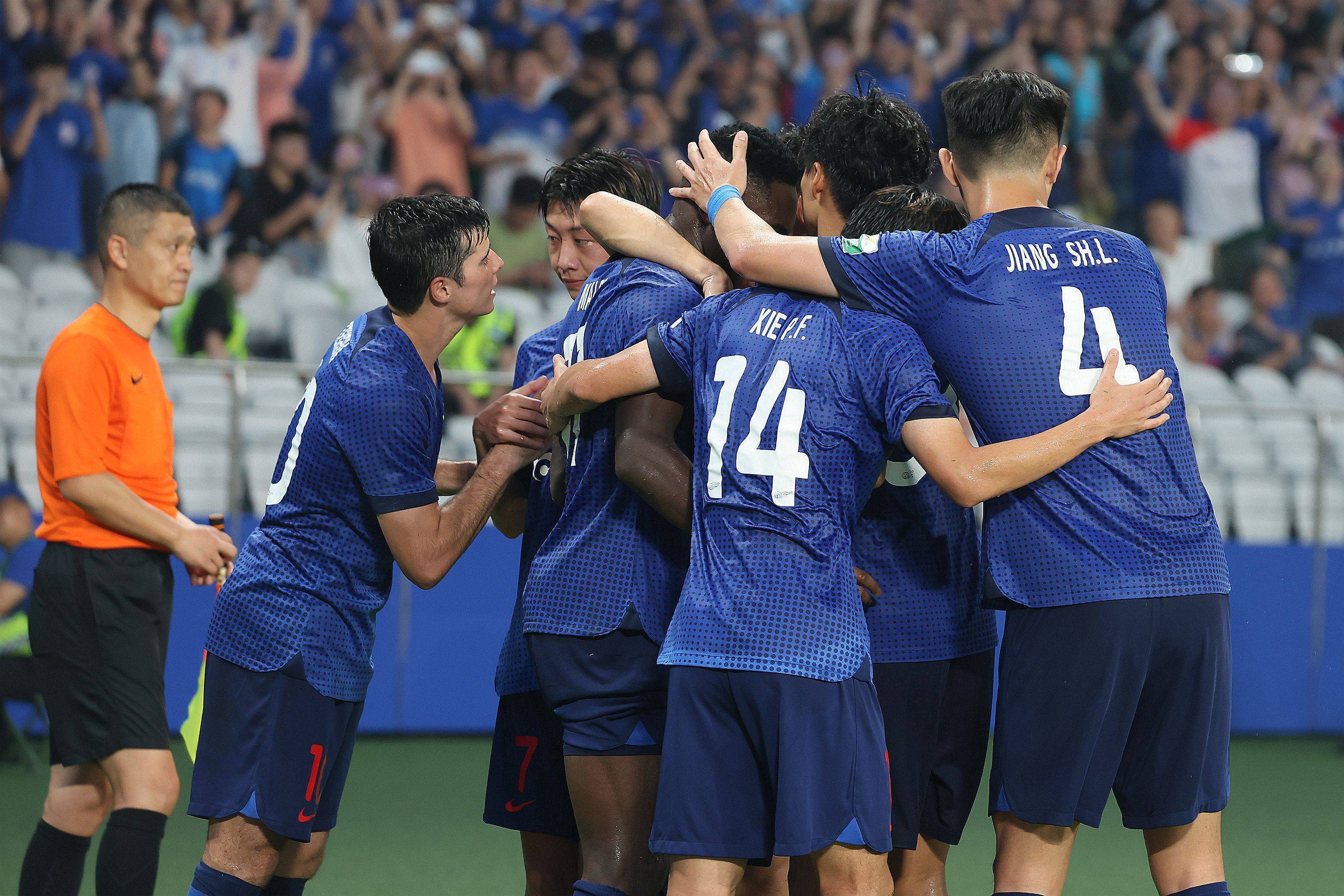 爱游戏中国官网-玉树临风！欧洲国家杯赛事激情飞扬的简单介绍