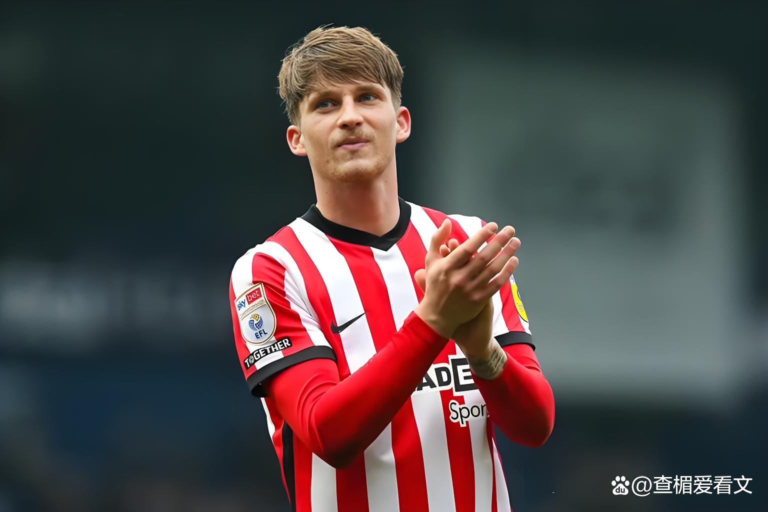 爱游戏网页版入口-包含谢菲联客场一球小胜，破解对手防线的词条