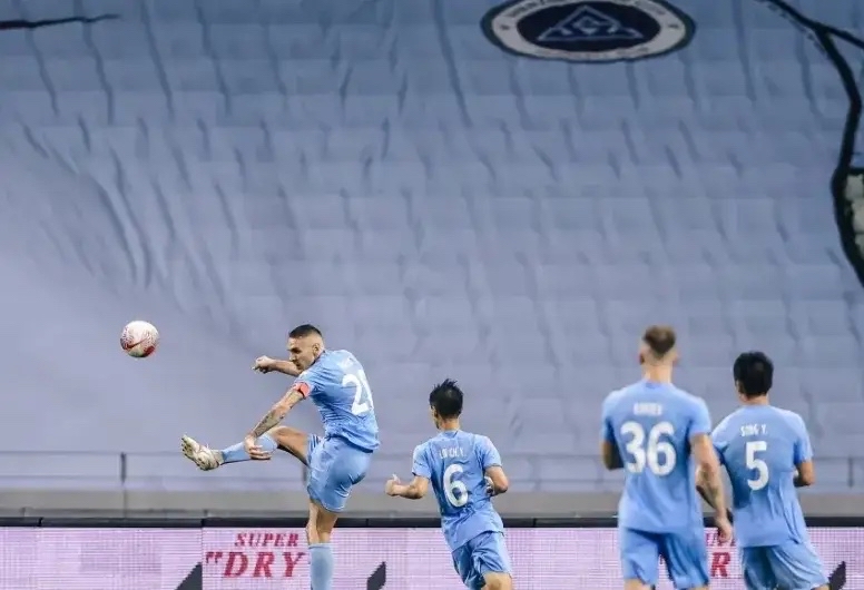 爱游戏-关于曼城客场不敌，巴黎站稳脚跟的信息