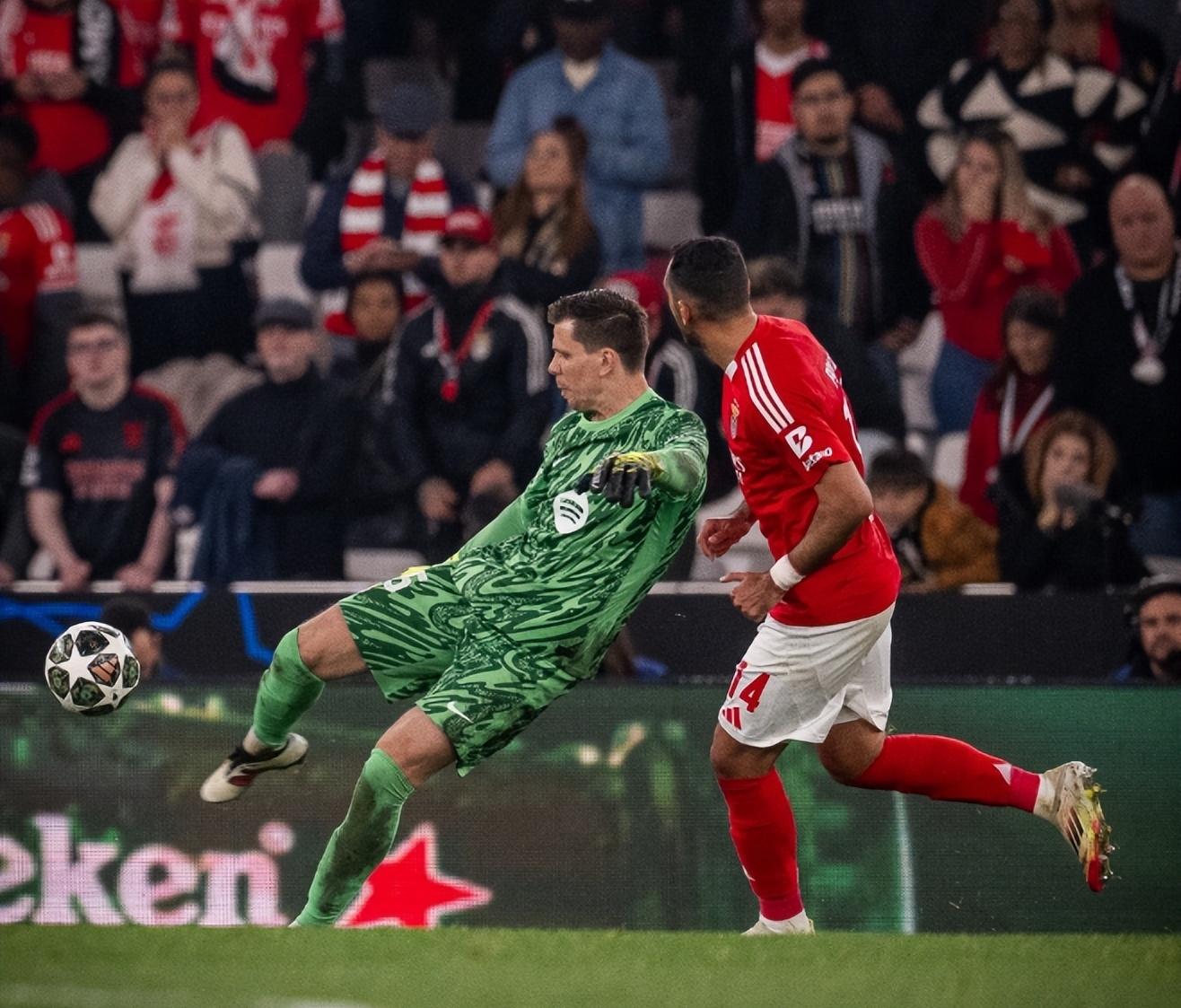 爱游戏亚洲官网-巴塞罗那主场强劲，欧冠战局出现转机的简单介绍