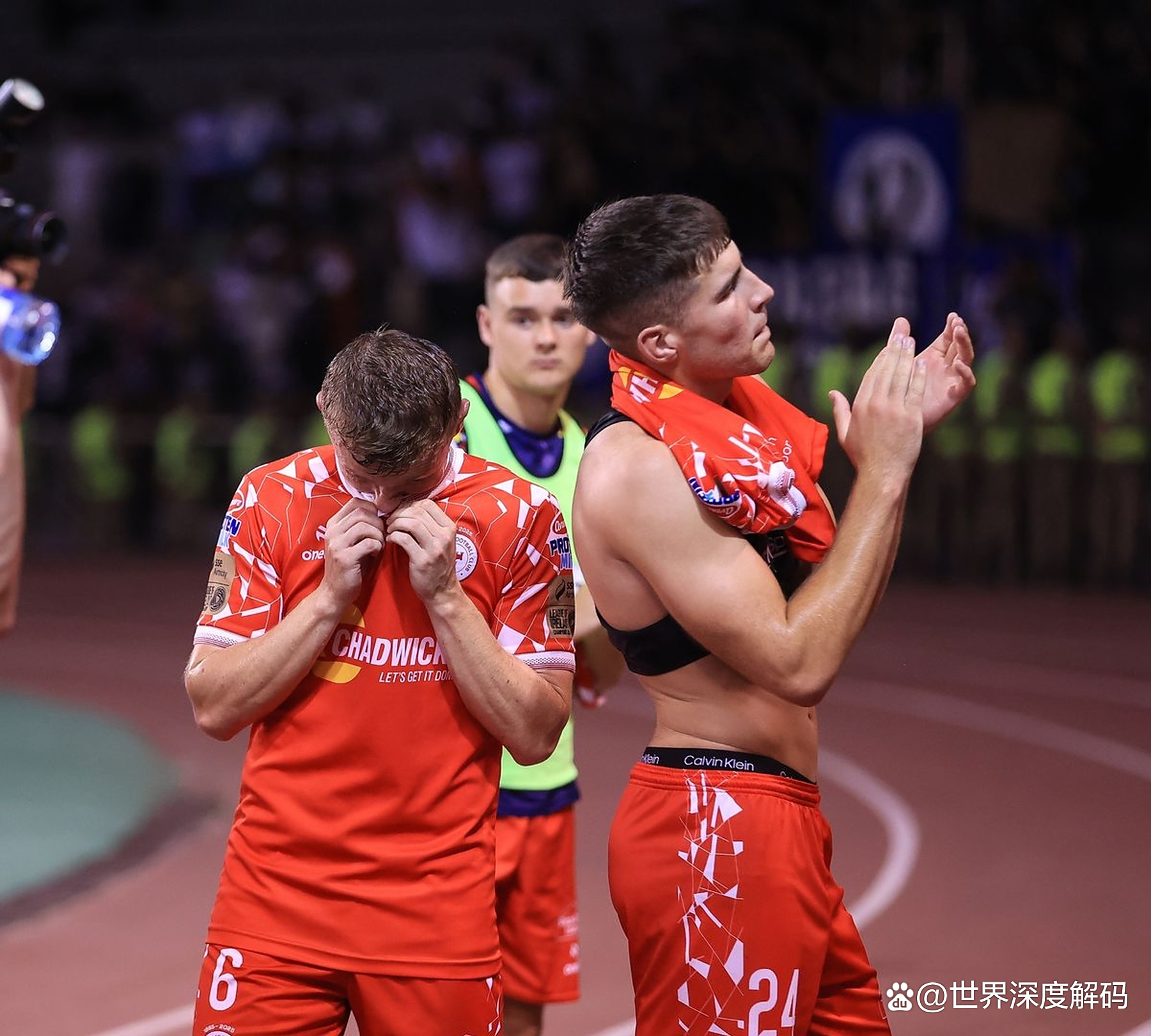 爱游戏入口-克罗地亚队在比赛中逆转获胜，晋级四强