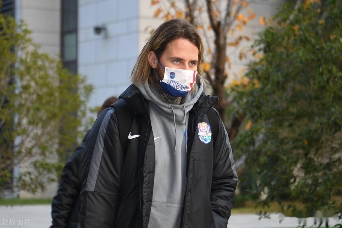 爱游戏在线登录-阿贾克斯不负众望，誓取三分