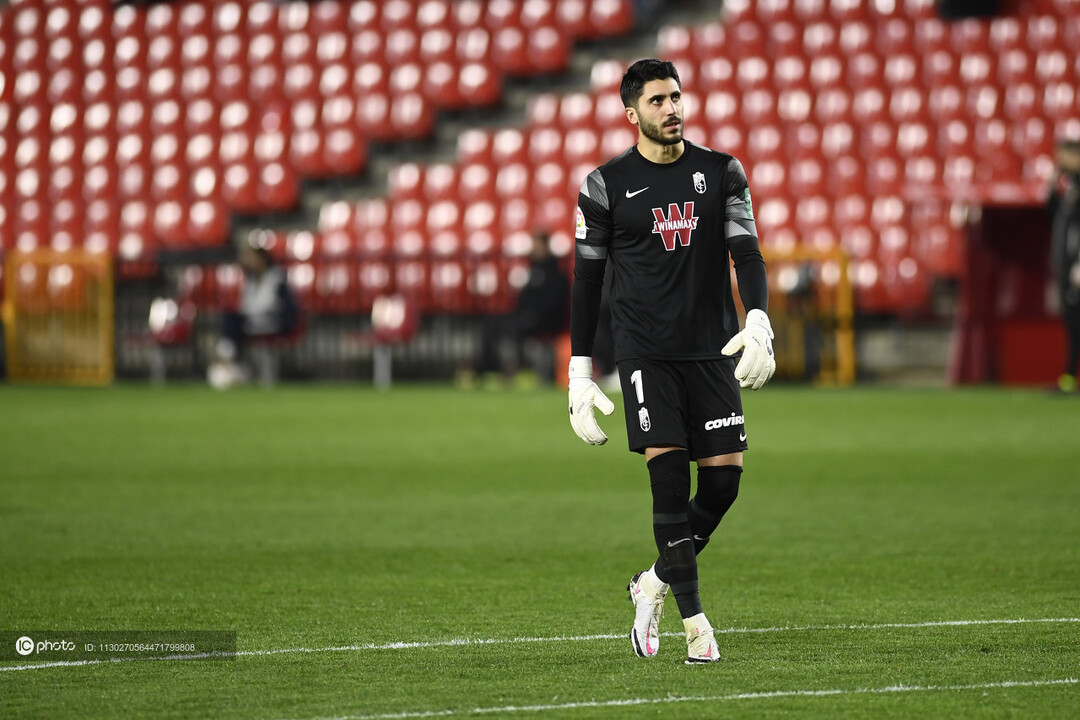 塞尔塔绝杀格拉纳达，豪取三分