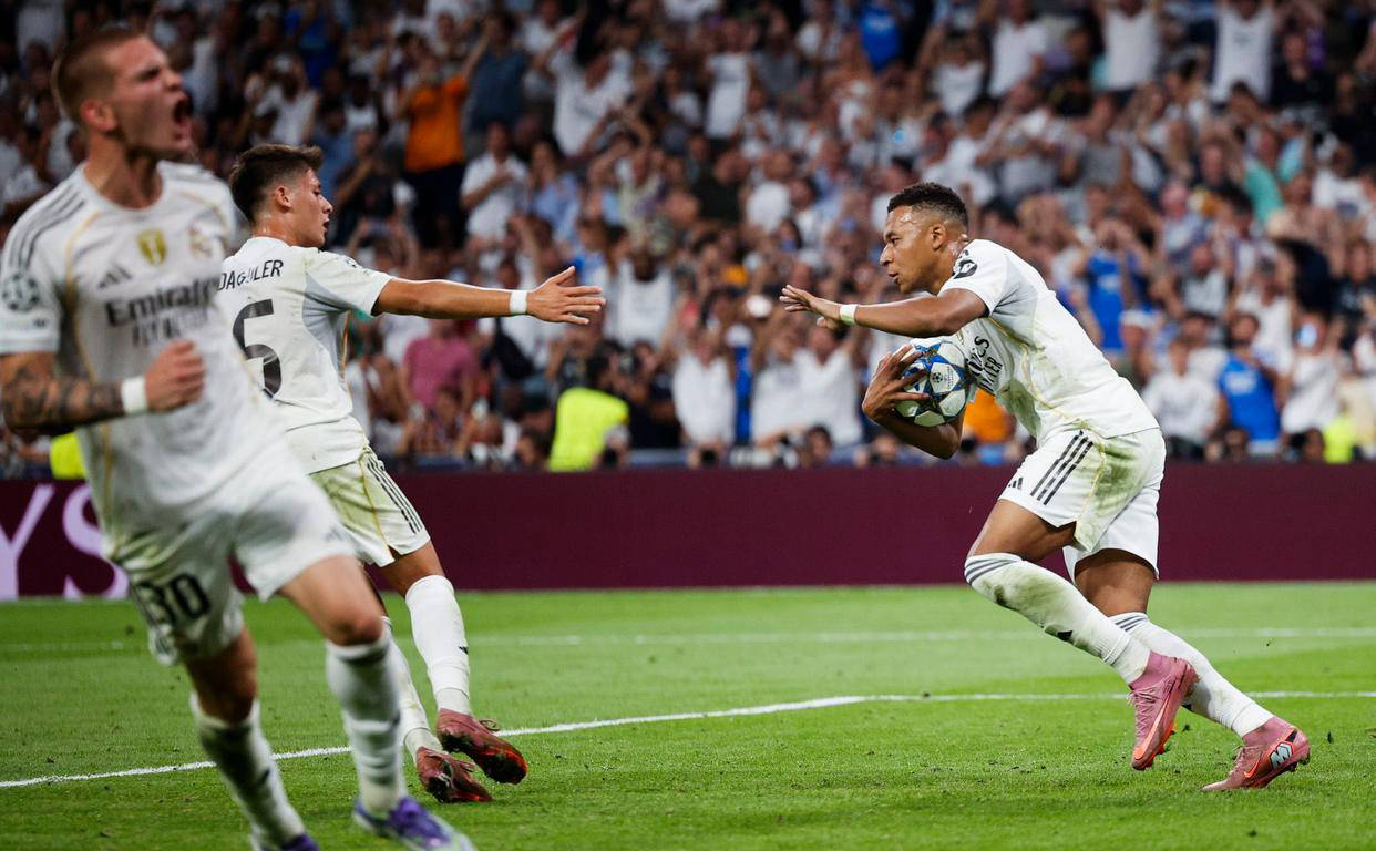 马塞洛梅开二度,皇马客场连胜的简单介绍 马塞洛梅开二度,皇马客场连胜的简单介绍