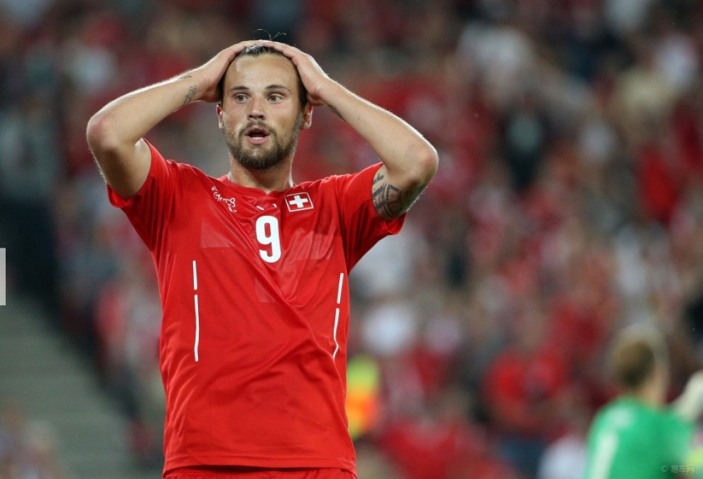 足球盛宴焦点之战!胜者笑纳三分 足球盛宴焦点之战!胜者笑纳三分